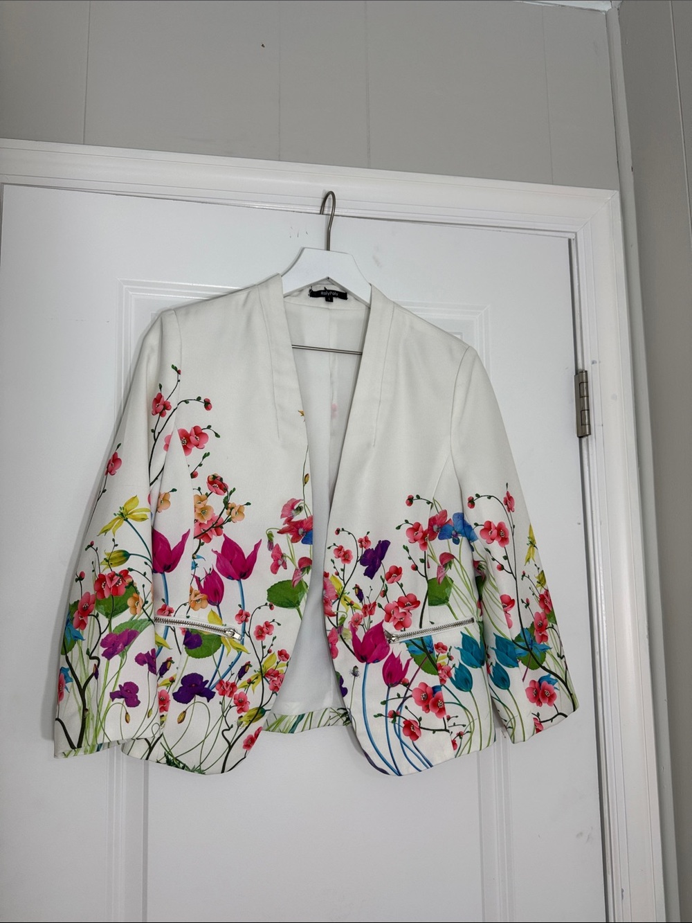 White Floral Open-Front Women's Blazer by Unknown Brand